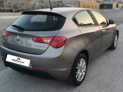 Alfa Romeo Giulietta  Grigio usata Bari