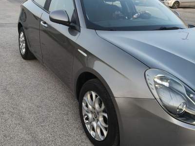 Alfa Romeo Giulietta  Grigio usata Bari