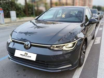 Volkswagen Golf eHYBRID 204 CV DSG Style Grigio usata Bari