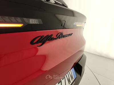 Alfa Romeo Junior Junior 156 CV BEV Speciale Rosso usata Caserta
