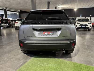 Peugeot 2008 Hybrid 110cv e-DCS6 Allure auto Grigio usata Occhiobello