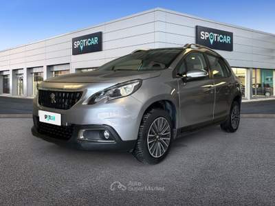 Peugeot 2008 PureTech 82 Active S/S Grigio usata Milano