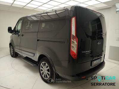 Ford Tourneo Custom I 320 2.0 tdci MHEV 150cv Titanium L1H1 E6.2 Nero usata Erba