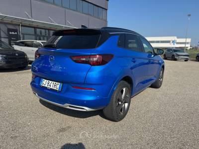Opel Grandland X 1.2 130cv Ultimate AT8 Blu/Azzurro usata Asti