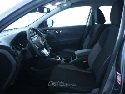 Nissan Qashqai 1.5 dCi 115 N-Connecta DCT Cerchi da 19'' Wind Neri/ Retrocamera Grigio usata Feltre