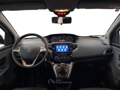 Lancia Ypsilon III 2021 1.0 firefly hybrid Gold s&s 70cv 5p.ti Grigio usata Torino