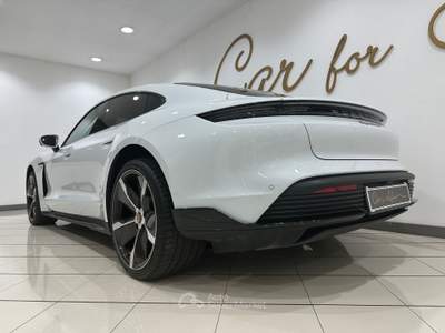 Porsche Taycan 4S Performance Bianco usata Padova