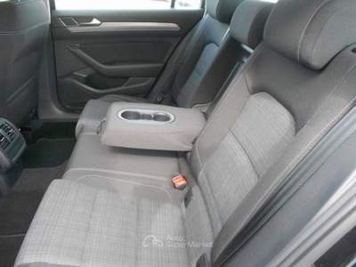 Volkswagen Passat SCR EVO DSG Nero usata Chions