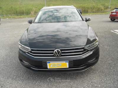 Volkswagen Passat SCR EVO DSG Nero usata Chions