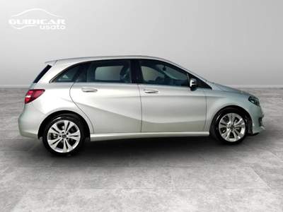 Mercedes-Benz Classe B 200 D Sport 7G-DCT Argento usata Lucca