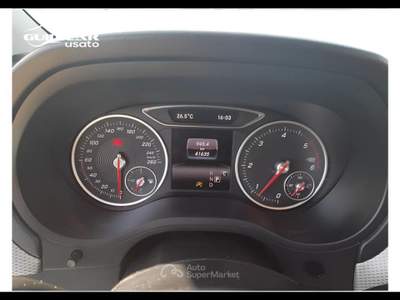 Mercedes-Benz Classe B 200 D Sport 7G-DCT Argento usata Lucca