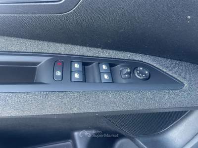 Peugeot 3008 3008 1.5 bluehdi Active Pack s&amp;s 130cv Bianco usata Sarego