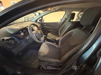 Renault Clio In perfette condizioni e pronta a viaggiare con te Grigio usata Quarrata