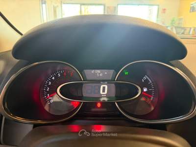 Renault Clio In perfette condizioni e pronta a viaggiare con te Grigio usata Quarrata