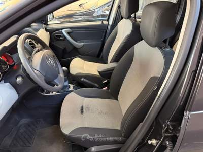 Dacia Duster In perfette condizioni e pronta a viaggiare con te Nero usata Quarrata