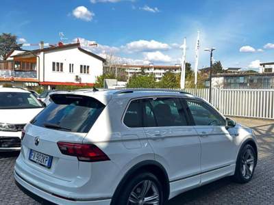 Volkswagen Tiguan 1.6 TDI SCR Sport BlueMotion Technology Bianco usata Scandicci