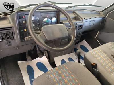 Iveco Daily 35.10 2.8 TD PC - carroattrezzi patente C - IVA ESCLUSA Bianco usata Pistoia