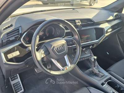 Audi Q3 SPB 35 TDI S TRONIC S LINE INTERNO ED ESTERNO Bianco usata Rossano Veneto