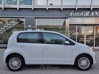 Volkswagen up! 1.0 5p. move up!BlueMot. Technology/Retroc. Bianco usata Trentola Ducenta