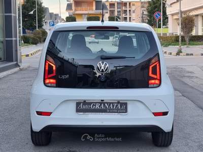 Volkswagen up! 1.0 5p. move up!BlueMot. Technology/Retroc. Bianco usata Trentola Ducenta