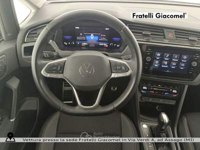 Volkswagen Touran 1.5 tsi 150cv dsg Grigio usata Assago