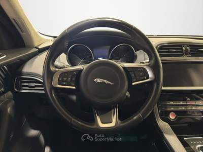 Jaguar F-Pace  2.0d i4 prestige awd 180cv auto my19 Nero usata Firenze