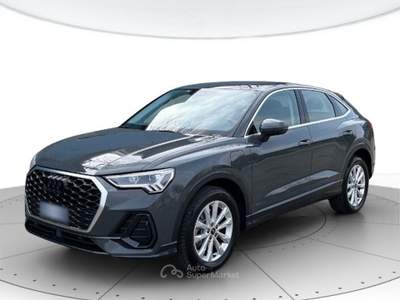 Audi Q3 Q3 sportback 45 1.4 tfsi e business plus s-tronic Grigio usata San Vendemiano