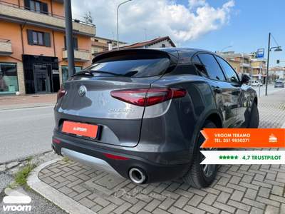 Alfa Romeo Stelvio Stelvio 2.2 Turbodiesel 160 CV AT8 RWD Business Grigio usata Teramo