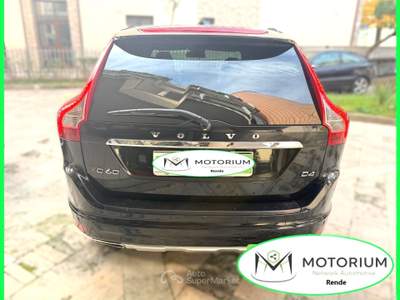 Volvo XC60 D4 Geartronic Momentum Nero usata Rende