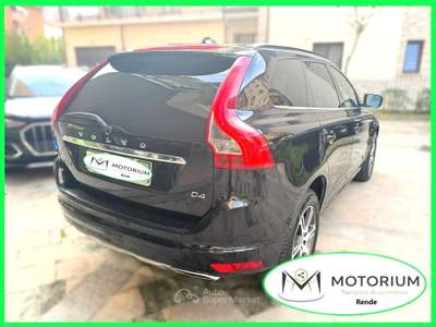 Volvo XC60 D4 Geartronic Momentum Nero usata Rende