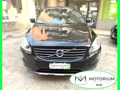 Volvo XC60 D4 Geartronic Momentum Nero usata Rende