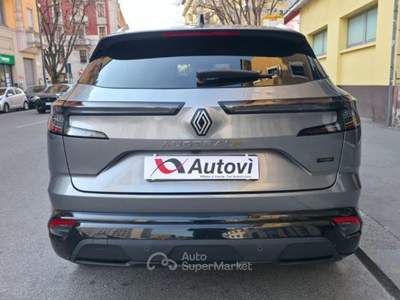 Renault Austral 1.2 E-Tech full hybrid Iconic 200cv auto (PROMO) Grigio usata Milano