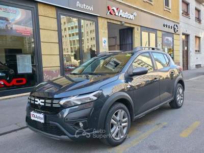 Dacia Sandero 1.0 tce Comfort Eco-g 100cv (PROMO) Grigio usata Milano