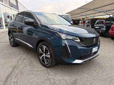 Peugeot 3008 Hybrid 225 e-EAT8 GT Blu/Azzurro usata Strambino