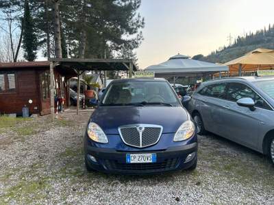 Lancia Ypsilon Neopatentati Blu/Azzurro usata Arezzo