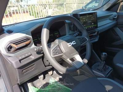 Dacia Duster 1200 ECO-G EXTREME 122CV CARPLAY CAM VETRSCURI"17 Bianco usata Roma