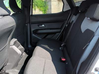 Dacia Duster 1200 ECO-G JOURNEY 122CV CARPLAY CAM VETRISCUR"18 Bianco usata Roma