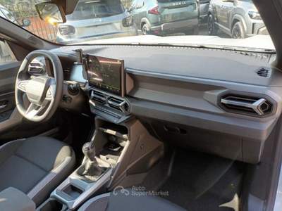 Dacia Duster 1200 ECO-G JOURNEY 122CV CARPLAY CAM VETRISCUR"18 Bianco usata Roma
