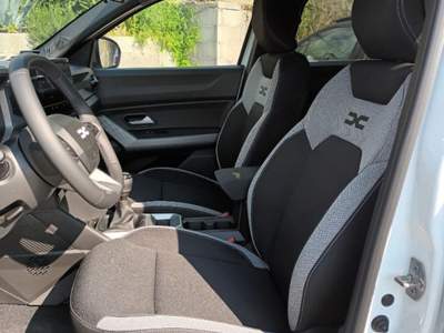 Dacia Duster 1200 ECO-G JOURNEY 122CV CARPLAY CAM VETRISCUR"18 Bianco usata Roma