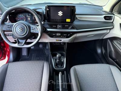 Suzuki Swift 1.2 Hybrid 4WD AllGrip Top Navi DAB+ LED Rosso usata Chiusa