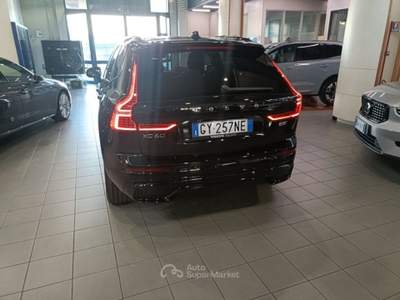 Volvo XC60 B5 AWD automatico Plus Dark Nero usata Novara
