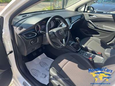 Opel Astra Astra V 2016 5p 1.6 cdti Innovation s Bianco usata San Gregorio Magno