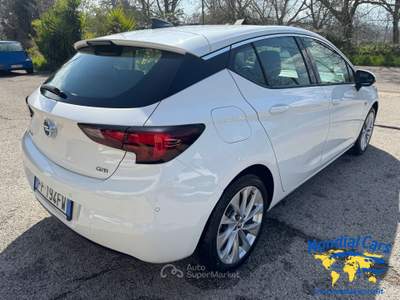Opel Astra Astra V 2016 5p 1.6 cdti Innovation s Bianco usata San Gregorio Magno