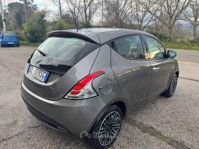 Lancia Ypsilon Ypsilon III 1.0 hybrid Silver -- PROMOZIONE -- Grigio usata San Gregorio Magno