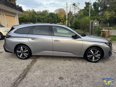 Peugeot 308 308 III 2022 SW SW 1.5 bluehdi Allure s Argento usata San Gregorio Magno