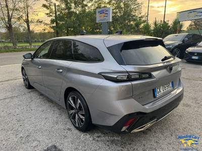 Peugeot 308 308 III 2022 SW SW 1.5 bluehdi Allure s Argento usata San Gregorio Magno