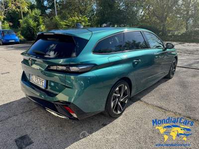 Peugeot 308 308 III 2022 SW1.5 bluehdi Allure Verde usata San Gregorio Magno
