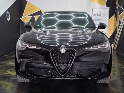 Alfa Romeo Stelvio IVA ESPOSTA - NON LEGATA A FINANZIAMENTO Nero usata Misinto