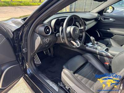 Alfa Romeo Giulia Giulia 12/2021 2.2 t Veloce Q4 210 cv auto Nero usata San Gregorio Magno