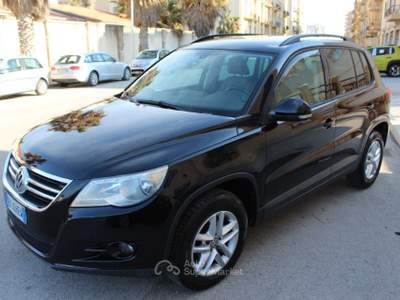 Volkswagen Tiguan 2.0 TDI DPF Trend & Fun BlueMotion Tech. Nero usata Trapani